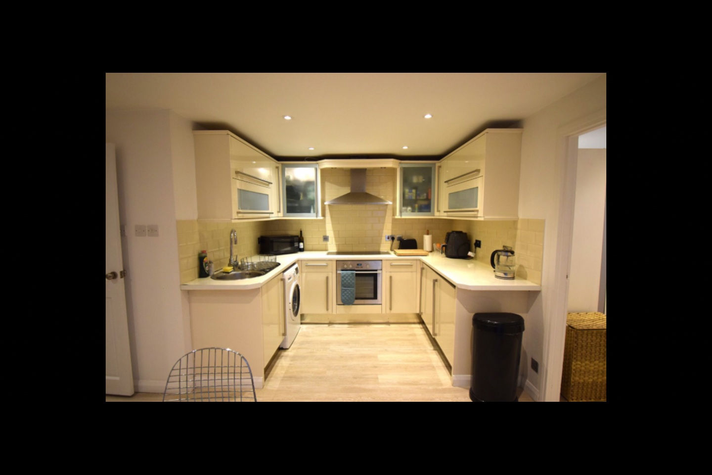 1 Bed Flat, Orsett Terrace, W2 photo 5