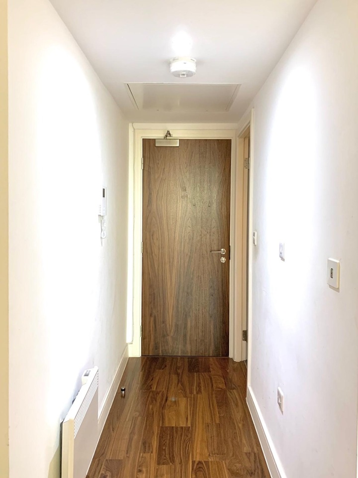 1 Bed Flat, Hagley Road, B16 photo 4