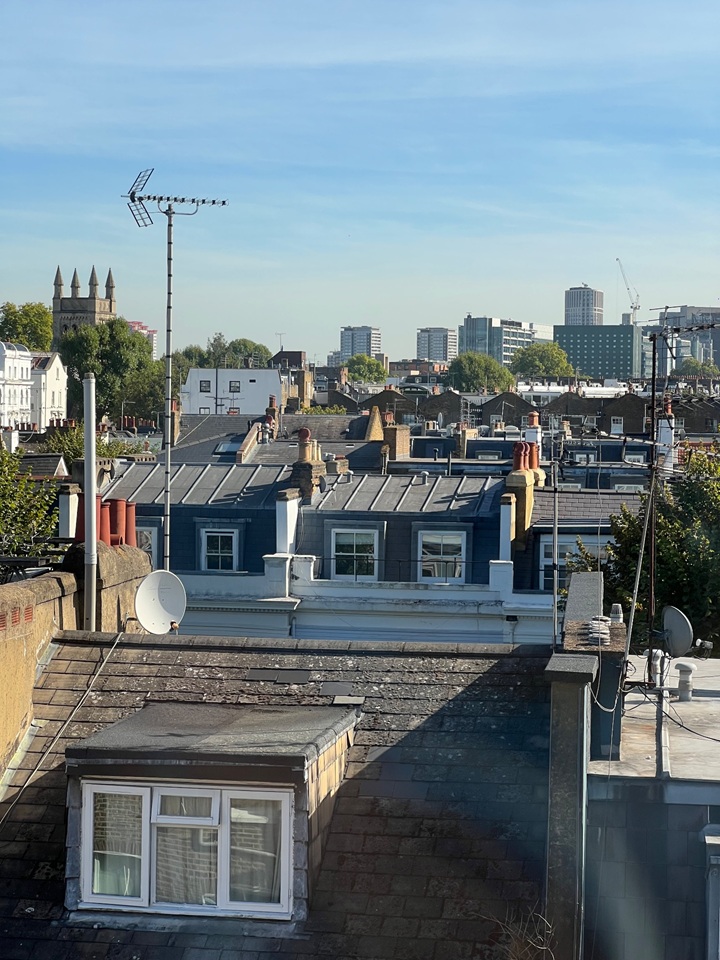 1 Bed Flat, Moorhouse Road, W2 photo 3