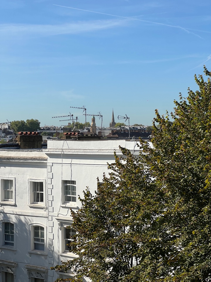 1 Bed Flat, Moorhouse Road, W2 photo 4
