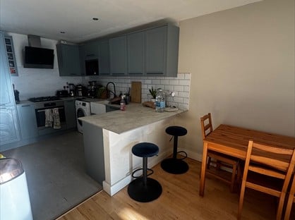 Room in a Shared Flat, Borough High Street, SE1