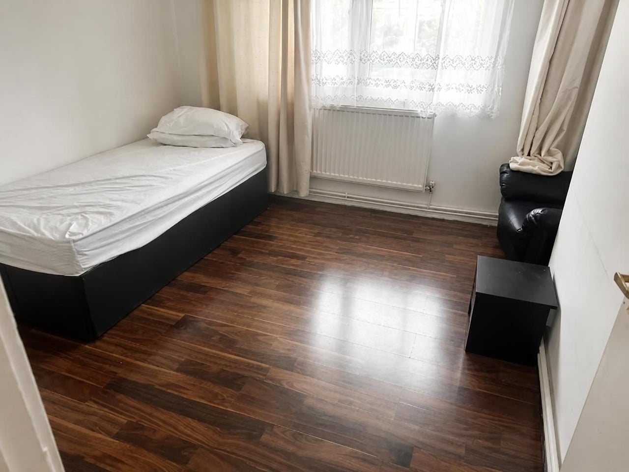 Room in a Shared House, Comus House, SE17