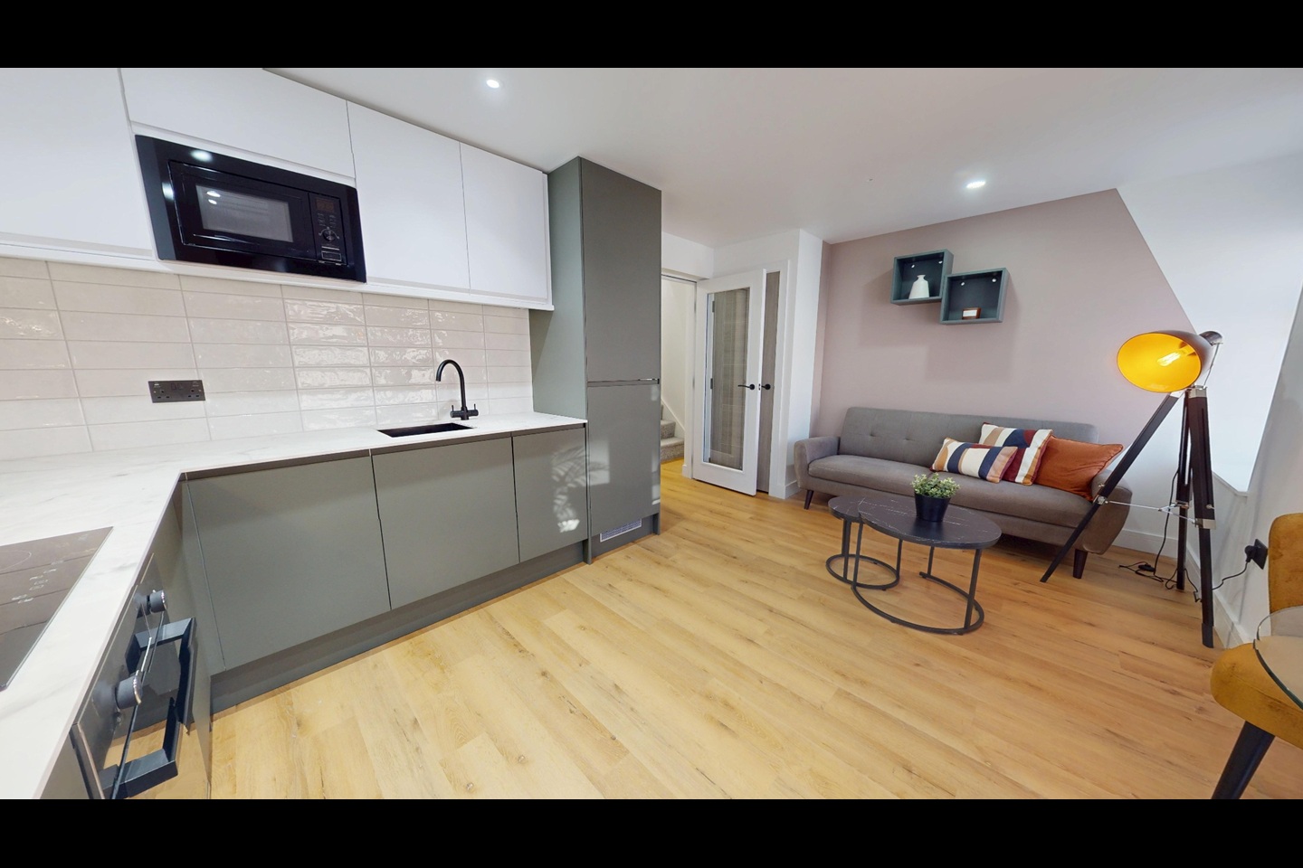 2 Bed Flat, Monthermer Road, CF24 photo 4