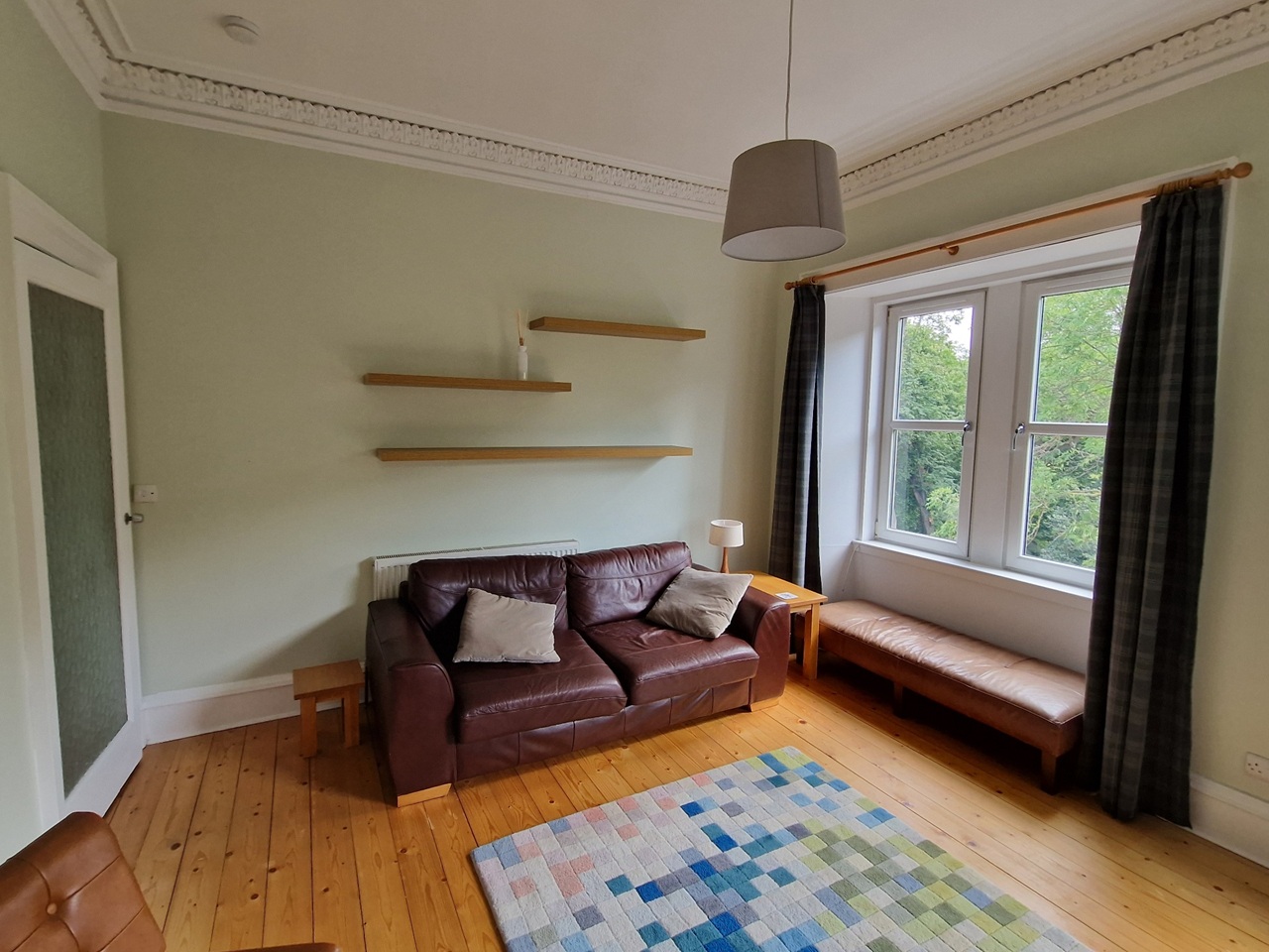 1 Bed Flat, Murieston Crescent, EH11 photo 2