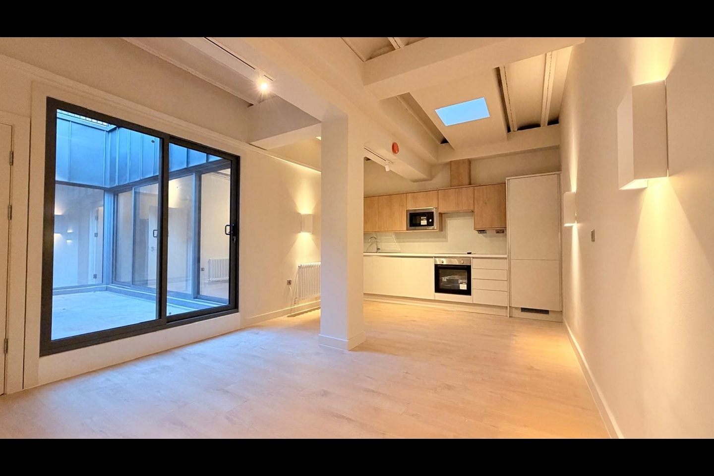 2 Bed Flat, Wilks Place, N1 photo 4