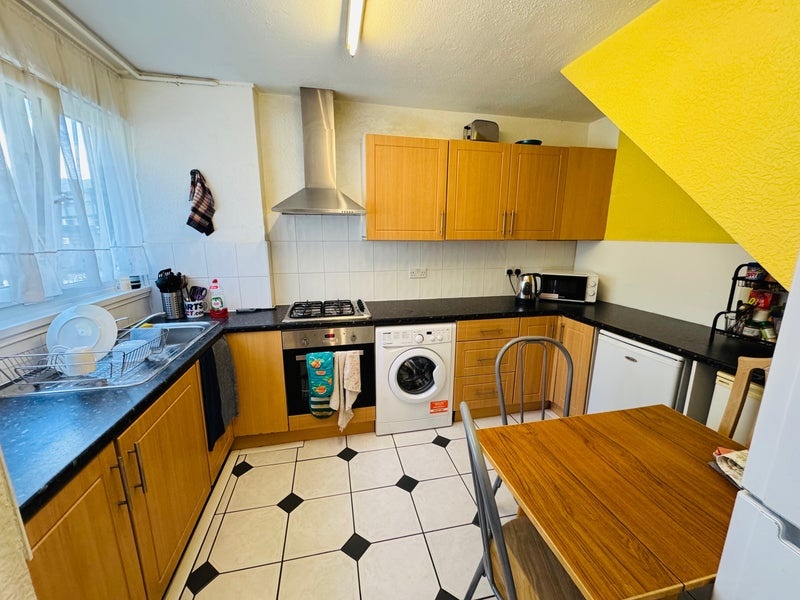 Room in a Shared Flat, Trebovir Road, SW5 photo 5