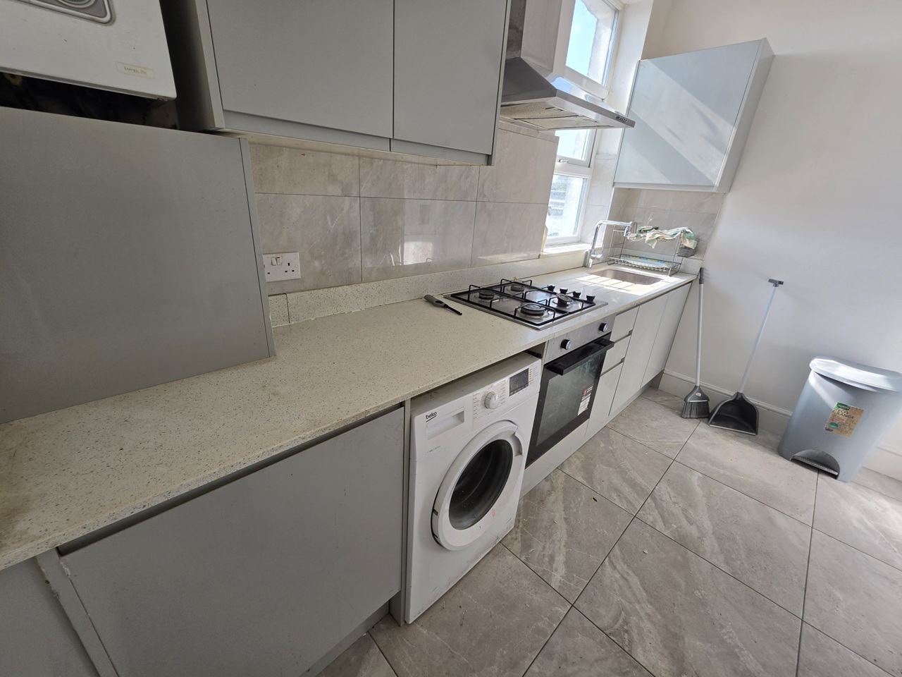 1 Bed Flat, Willesden Lane, NW6 photo 4