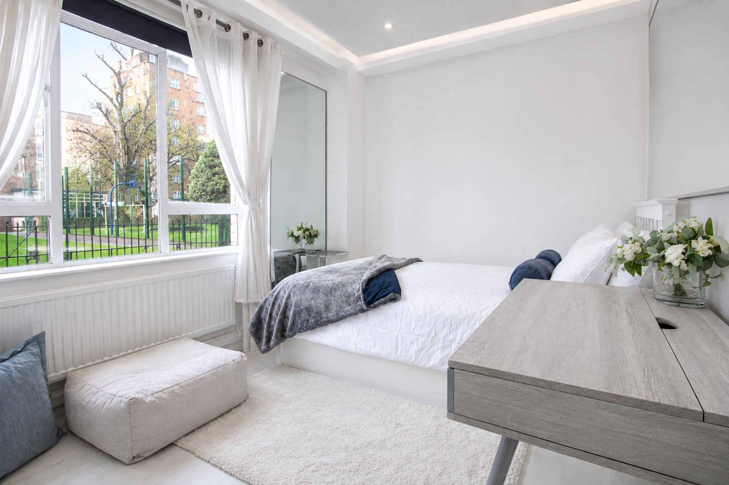 Room in a Shared Flat, John Aird Court, W2