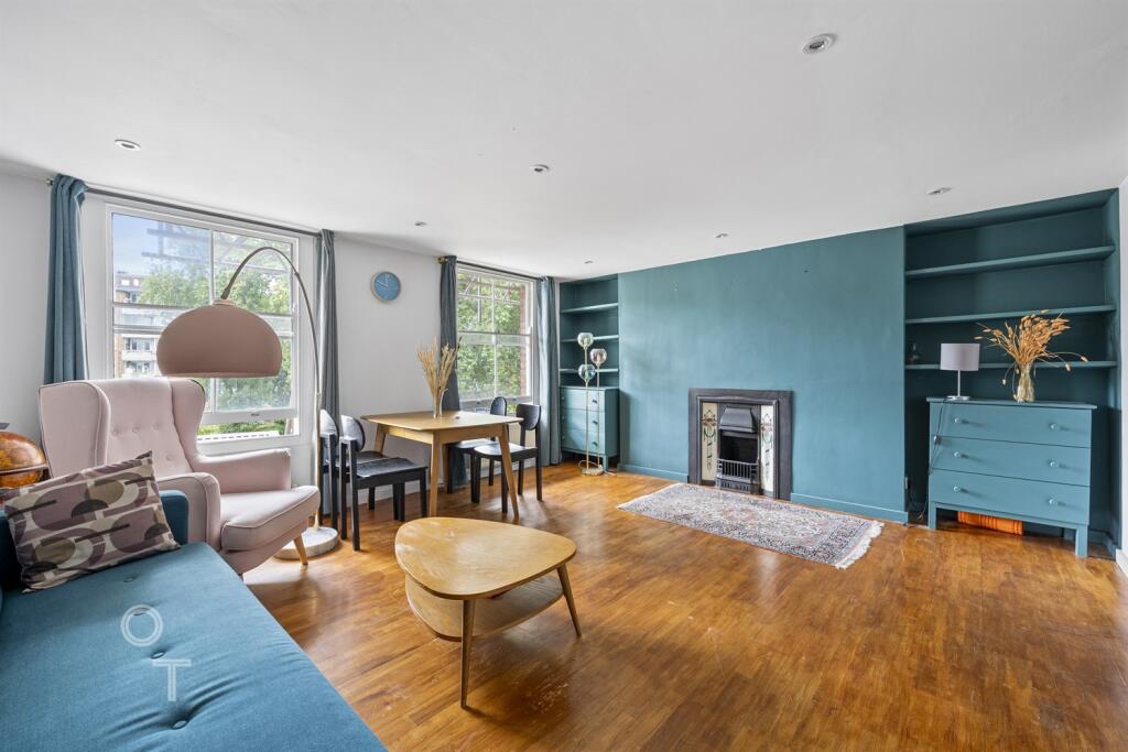 2 Bed Flat, St. Pancras Way, NW1