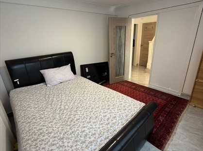Room in a Shared House, Staines Road East, TW16