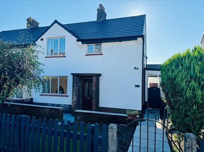 3 Bed Semi-Detached House, Higher Causeway, BB9