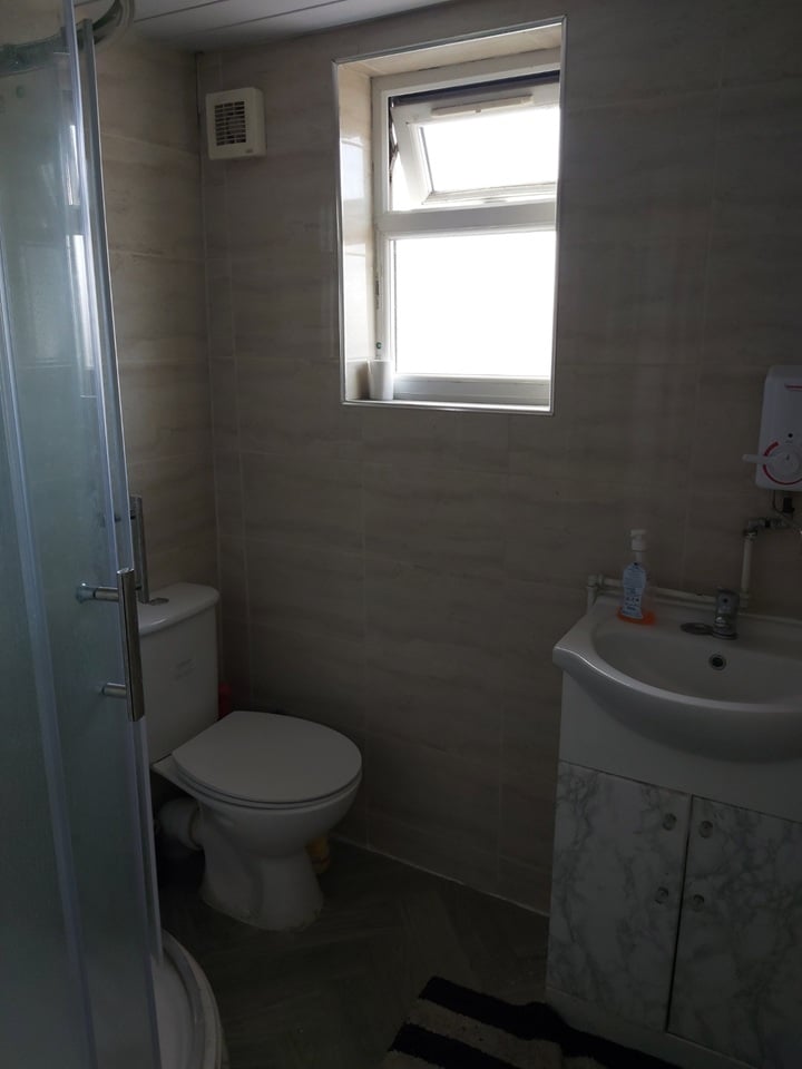 Studio Flat, Humberstone Drive, LE5 photo 2