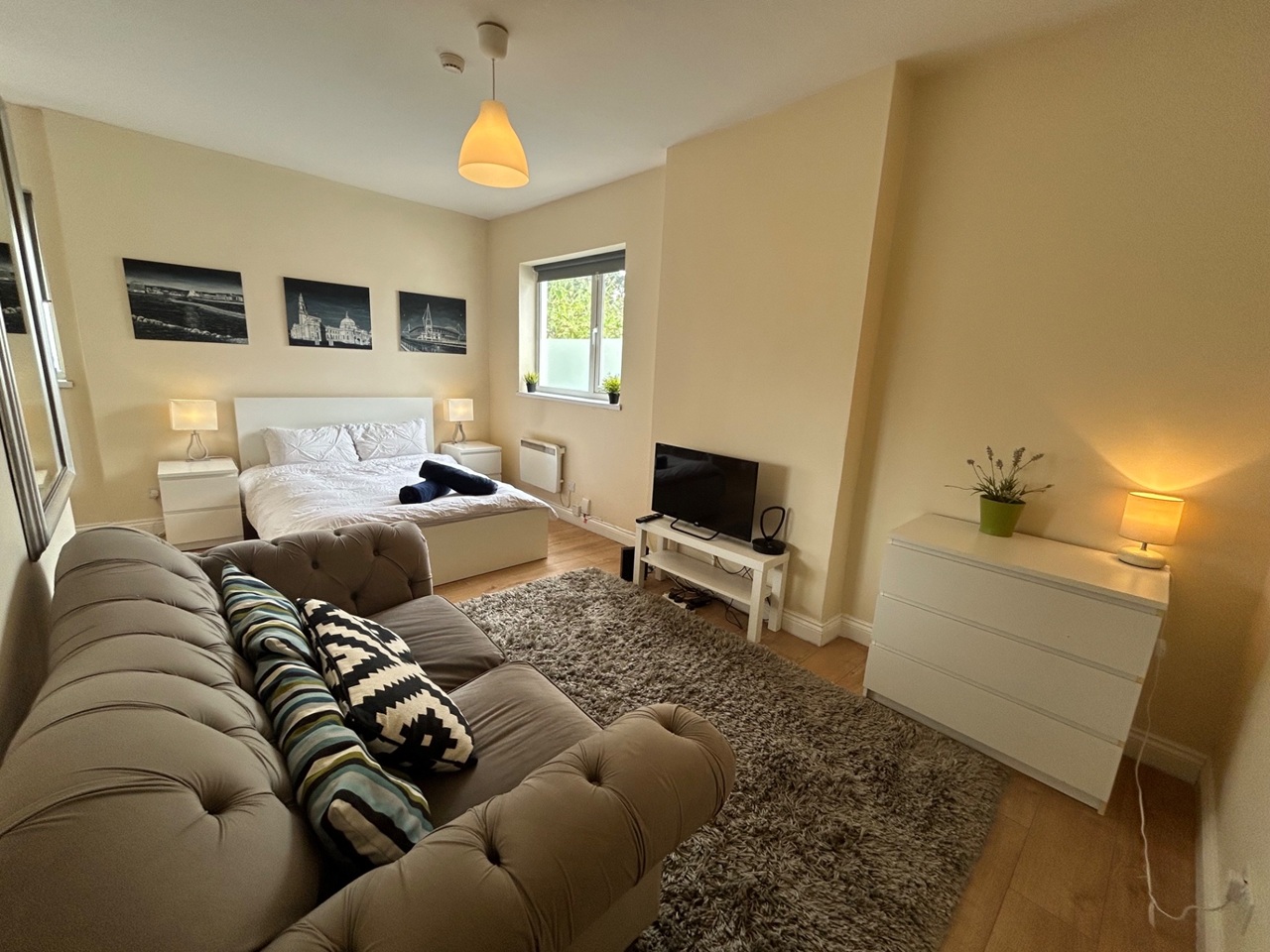 Studio Flat, Newport Road, CF24
