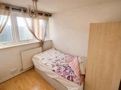 Room in a Shared Flat, Arrol House, SE1