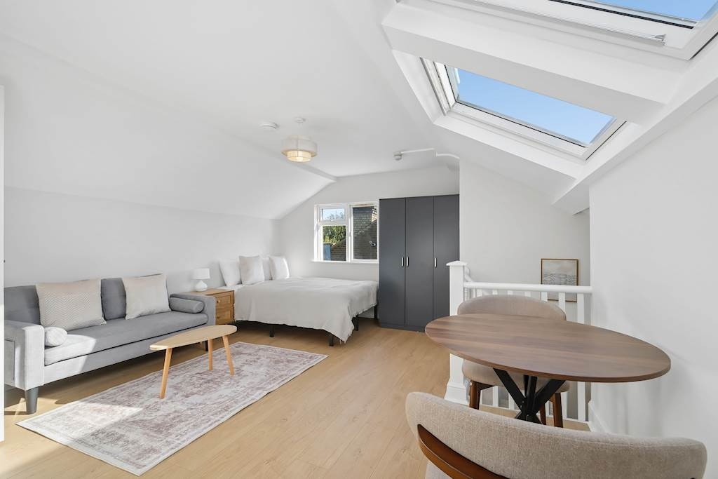 1 Bed Flat, Cambridge Gardens, W10 photo 3
