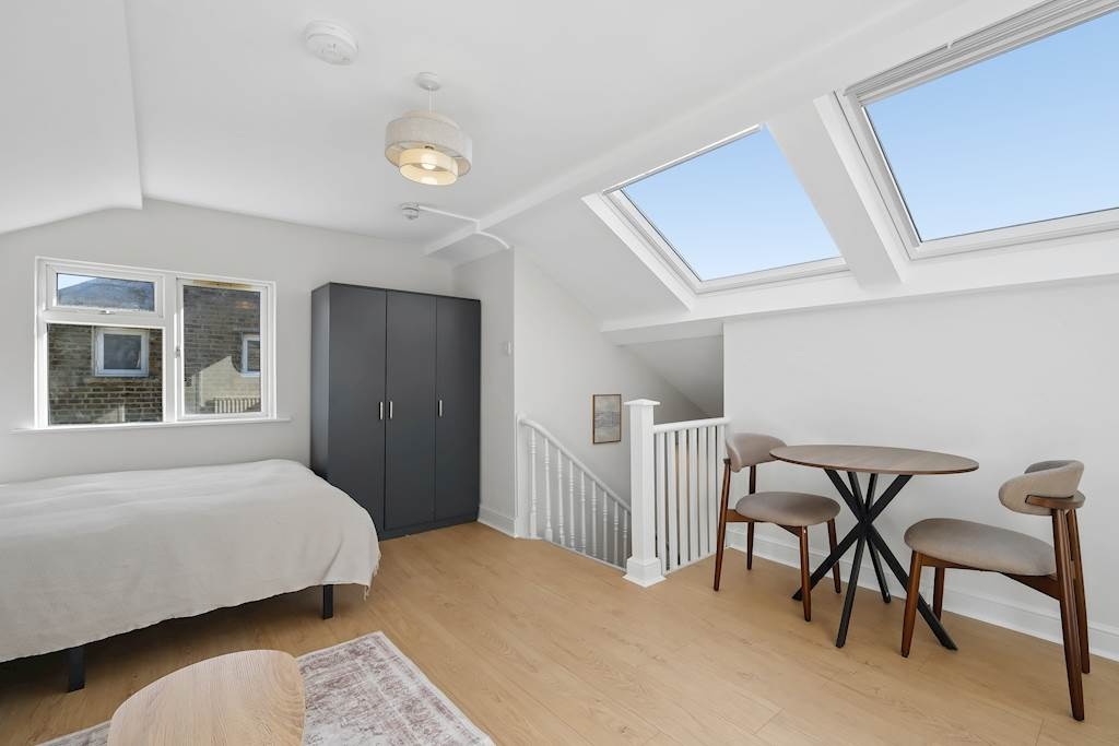 1 Bed Flat, Cambridge Gardens, W10 photo 4