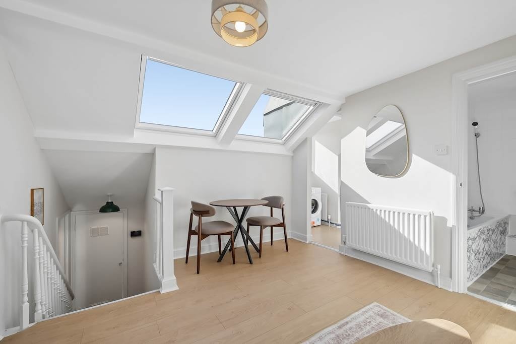 1 Bed Flat, Cambridge Gardens, W10 photo 2