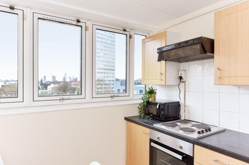 Room in a Shared Flat, Dolphin Square, SW1V photo 4