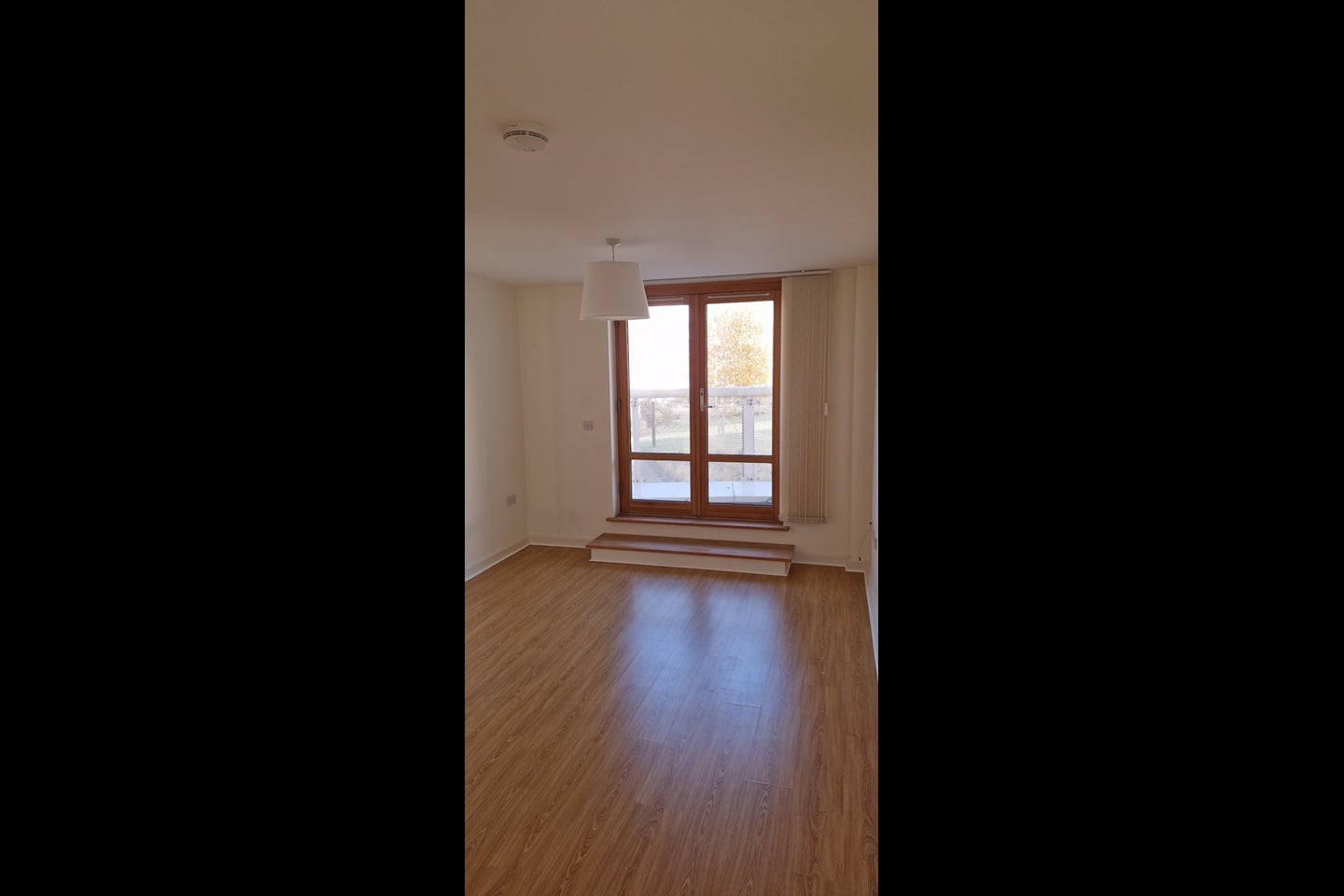 1 Bed Flat, The Crescent, BS1 photo 2