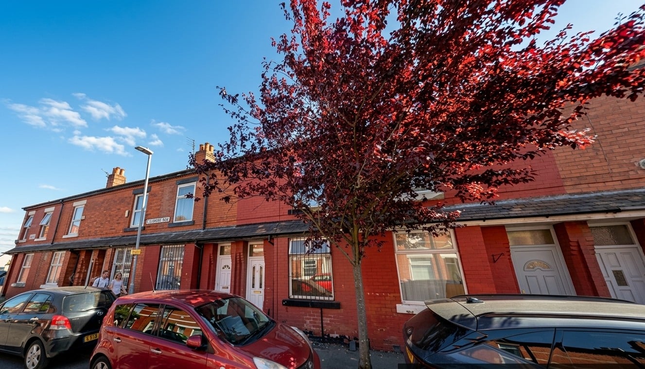 Room in a Shared House, Henbury St, M14