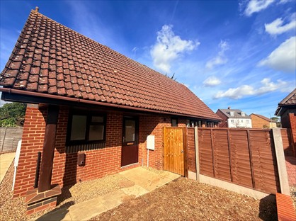 2 Bed Detached House, Station Road, SG16