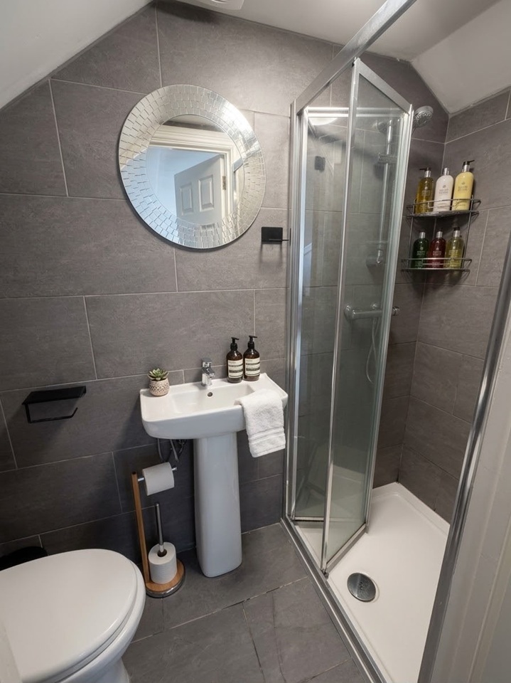 Room in a Shared House, St Leonards Road, LE2 photo 3
