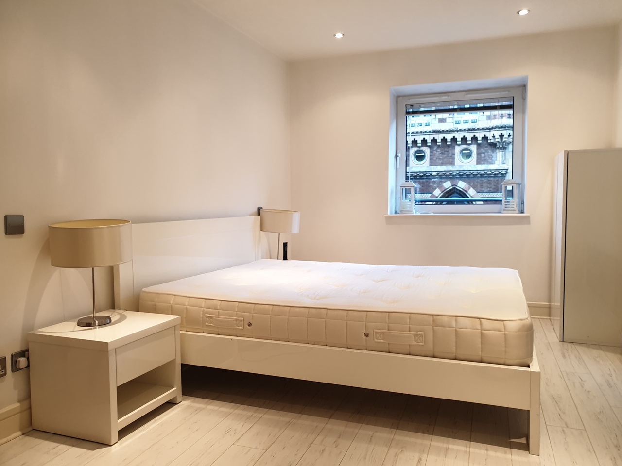 1 Bed Flat, Albert Embankment, SE1 photo 4