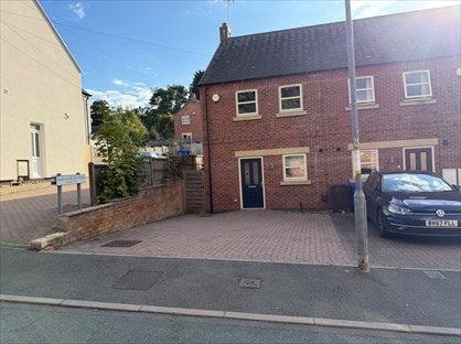 3 Bed End Terrace, Scalpcliffe Road, DE15
