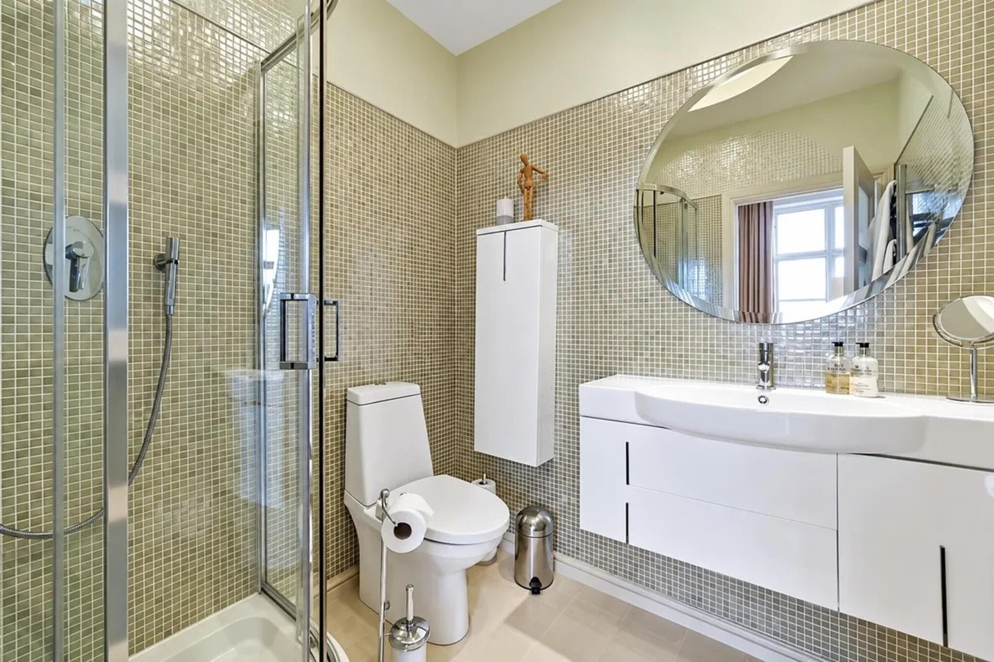 1 Bed Flat, Hyde Park Square, W2 photo 4