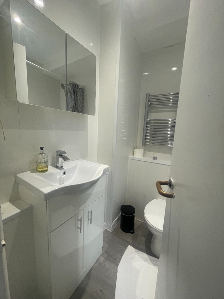 Studio Flat, Sloane Avenue, SW3 photo 4