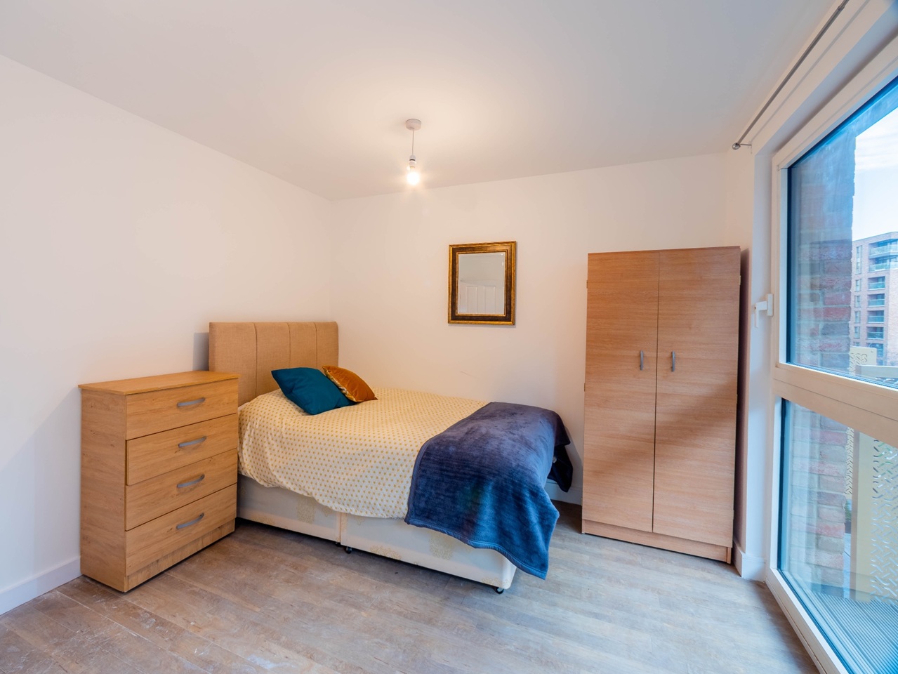 Room in a Shared Flat, Copenhagen Court, SE8