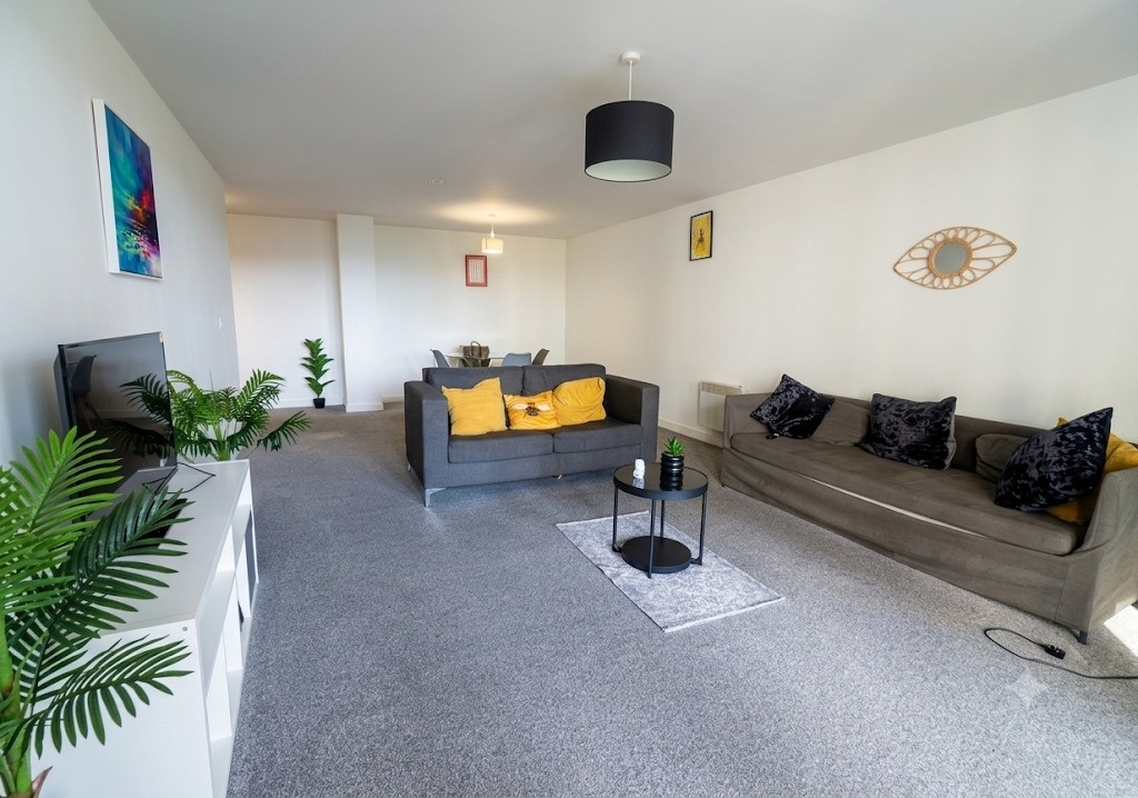 2 Bed Flat, Adelphi St, M3 photo 5