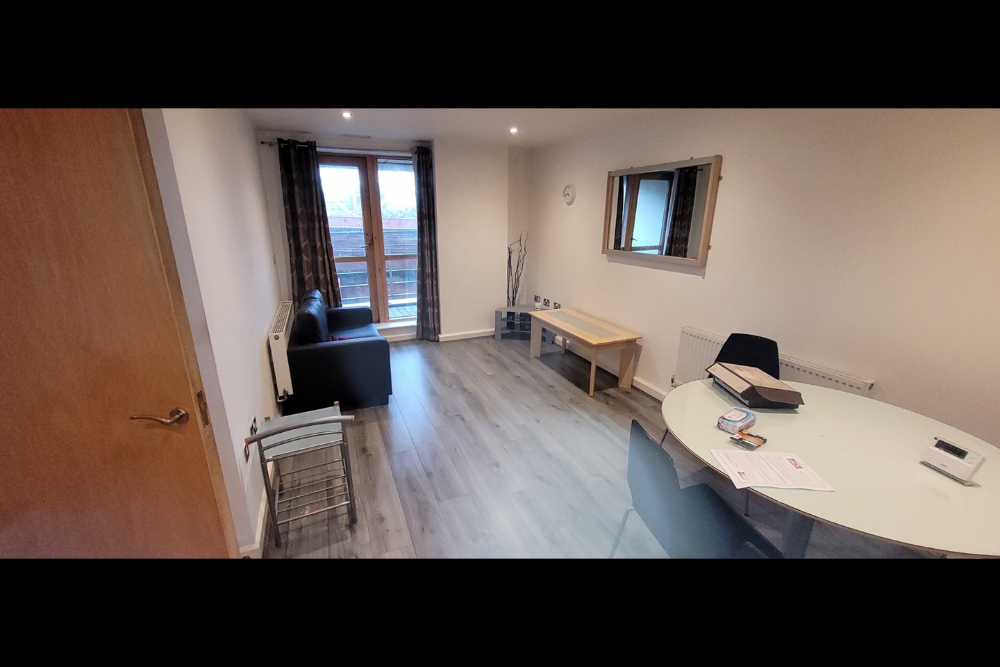 2 Bed Flat, St James Quay, LS10 photo 4