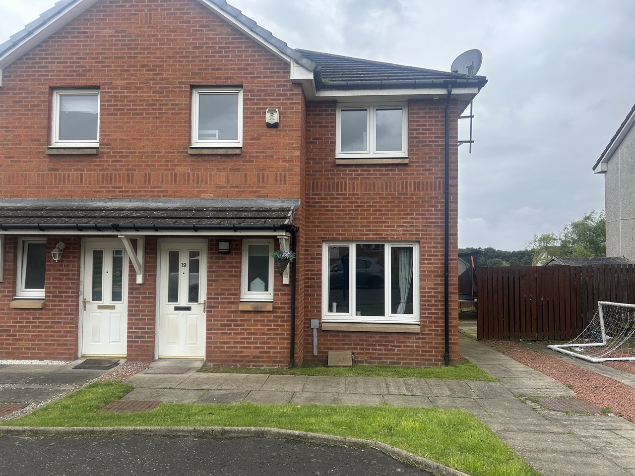 3 Bed Semi-Detached House, Maryston St, G33