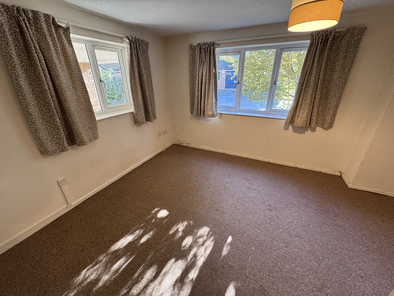 2 Bed Flat, Cherry Hinton, CB1 photo 2