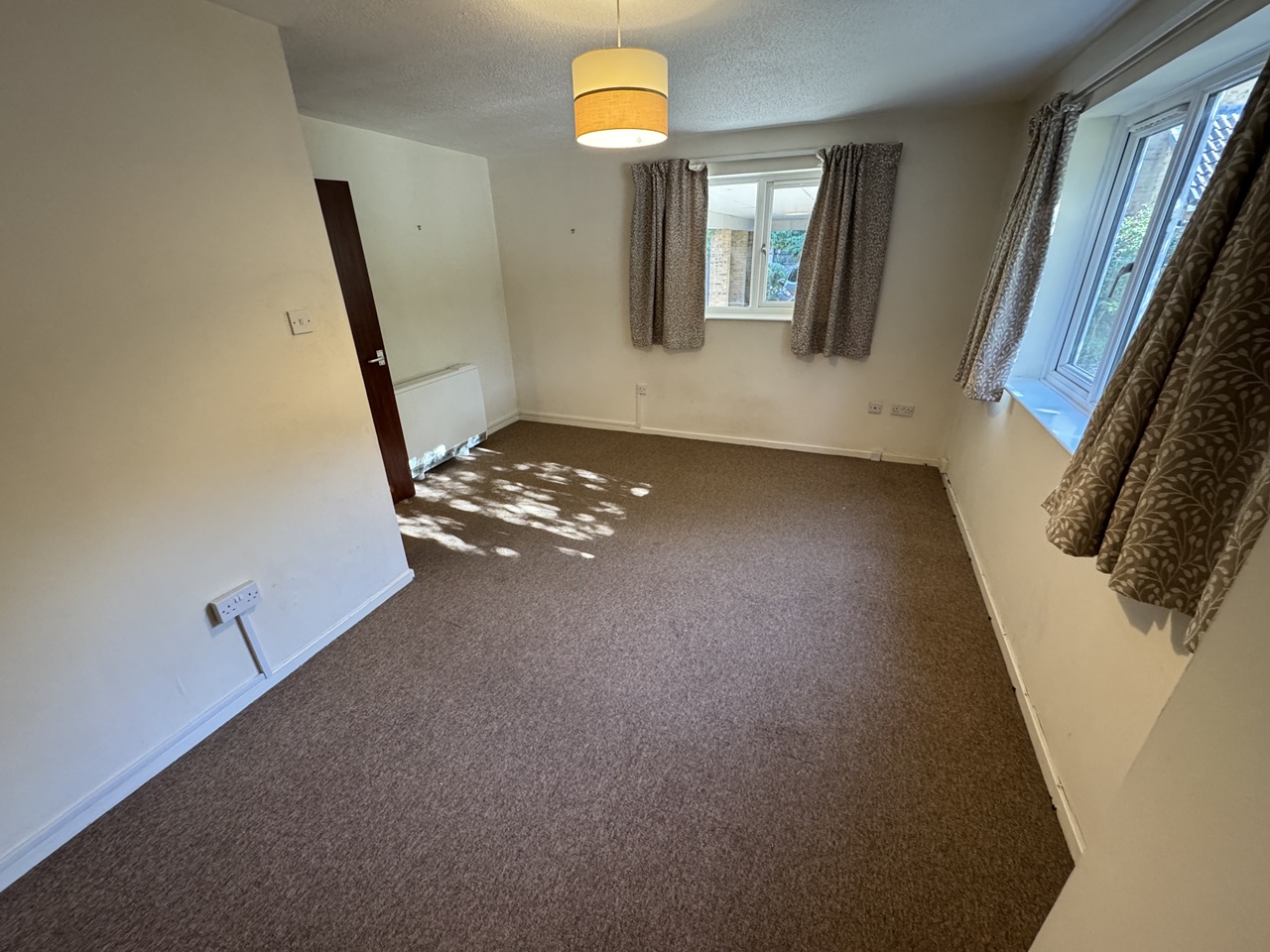 2 Bed Flat, Cherry Hinton, CB1 photo 3