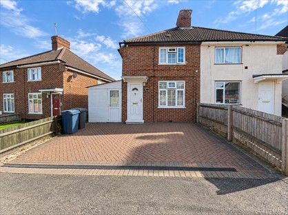 2 Bed Semi-Detached House, Spearing Road, HP12