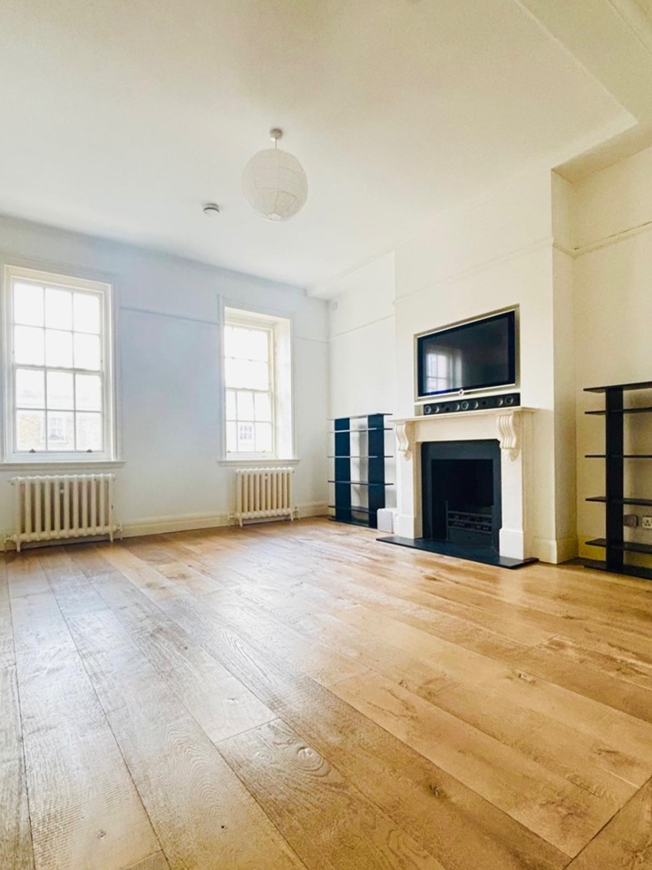 2 Bed Flat, Chalfont Court, NW1