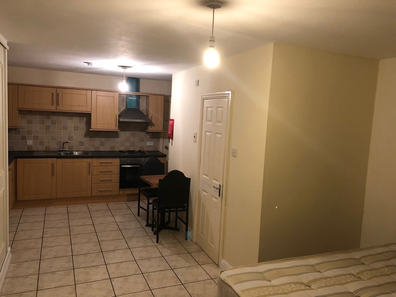 Studio Flat, Springcroft Road, B11 photo 3