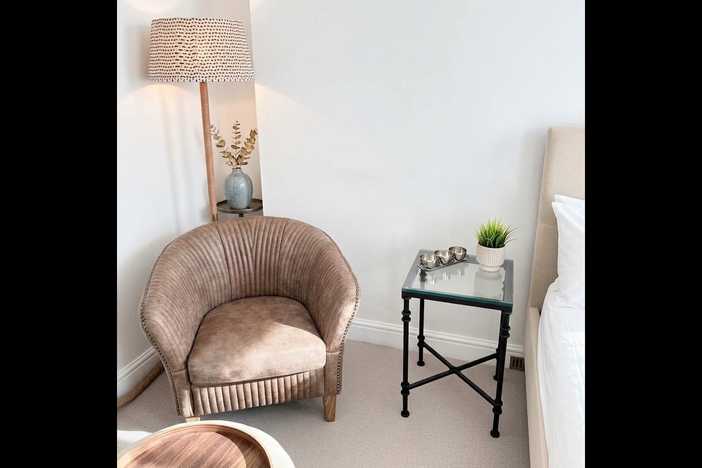 Studio Flat, Draycott Place, SW3 photo 3