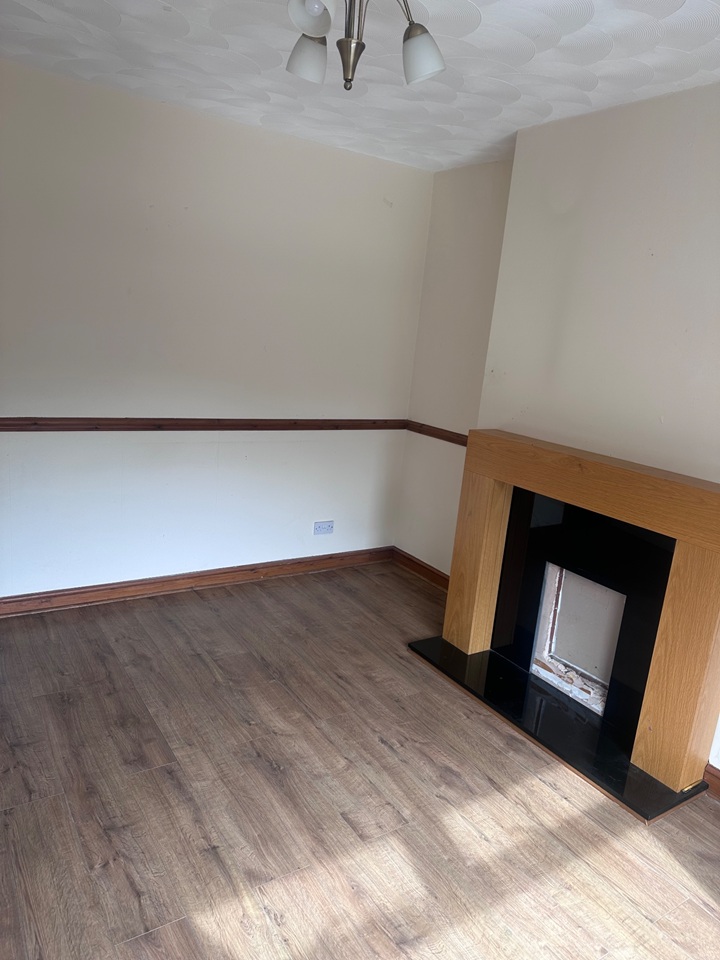 2 Bed Semi-Detached House, Masters Crescent, S5 photo 2