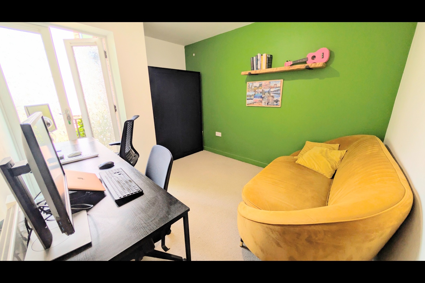 2 Bed Flat, Midland Mews, BS2 photo 3