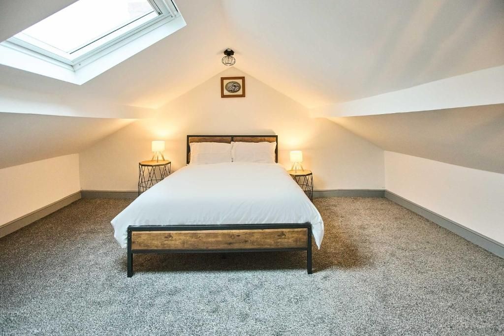 2 Bed Flat, Mansfield Road, NG1 photo 3