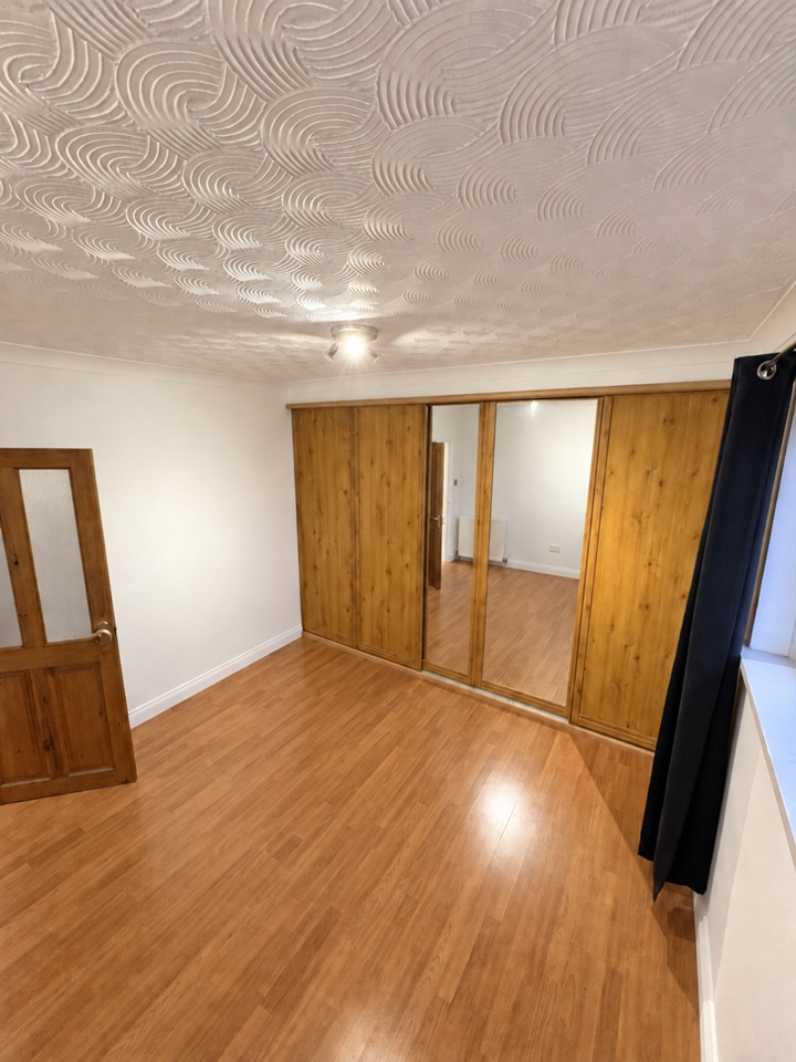 2 Bed Flat, Beechley Drive, CF5 photo 5