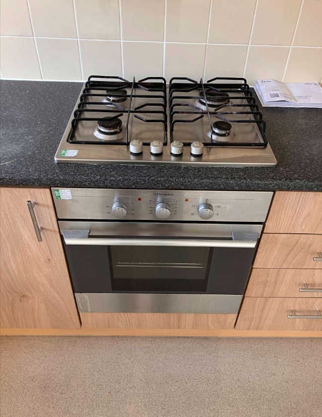 2 Bed Flat, Stoney Stanton Road, CV6 photo 5