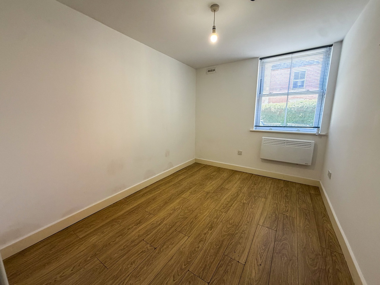 1 Bed Flat, West St, LE1 photo 2