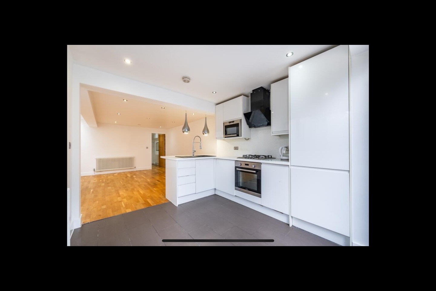 2 Bed Flat, Tennyson Road, NW6 photo 3