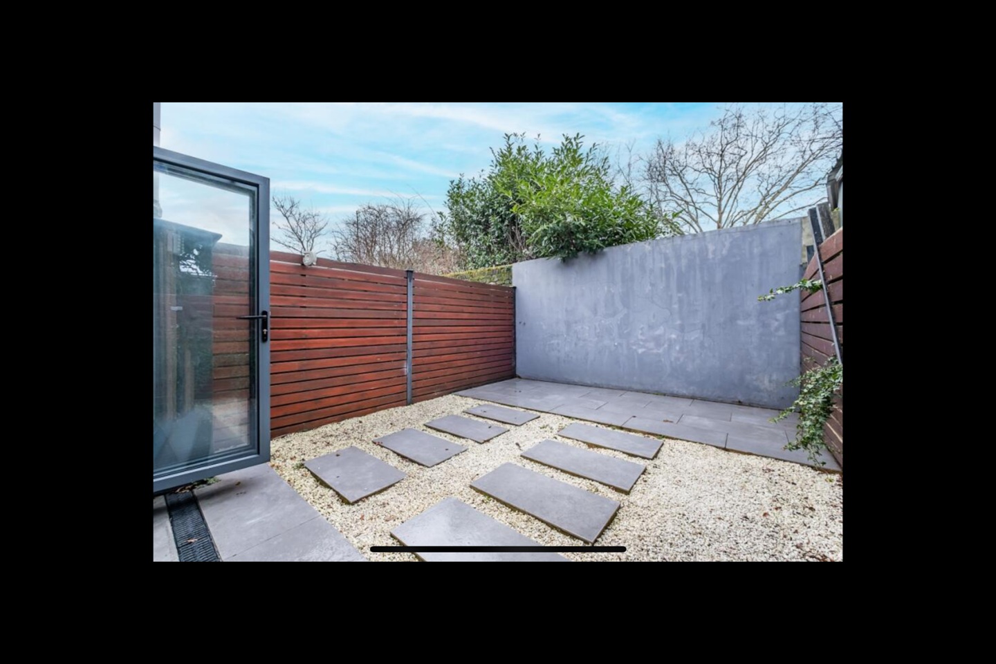 2 Bed Flat, Tennyson Road, NW6 photo 5