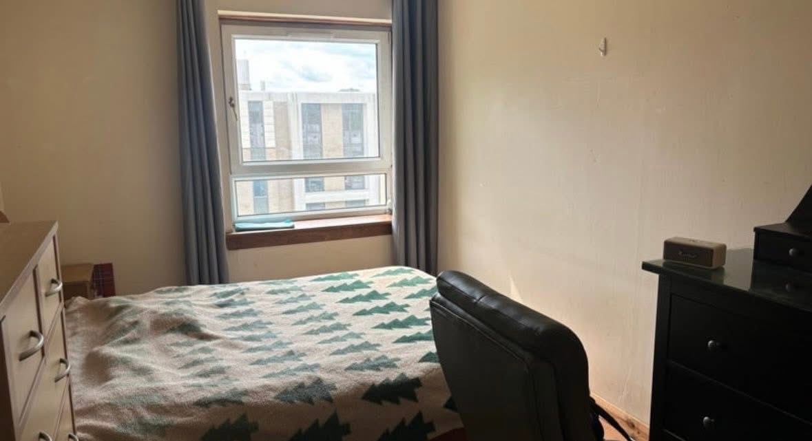 Room in a Shared Flat, Taylor Place, G4 photo 3