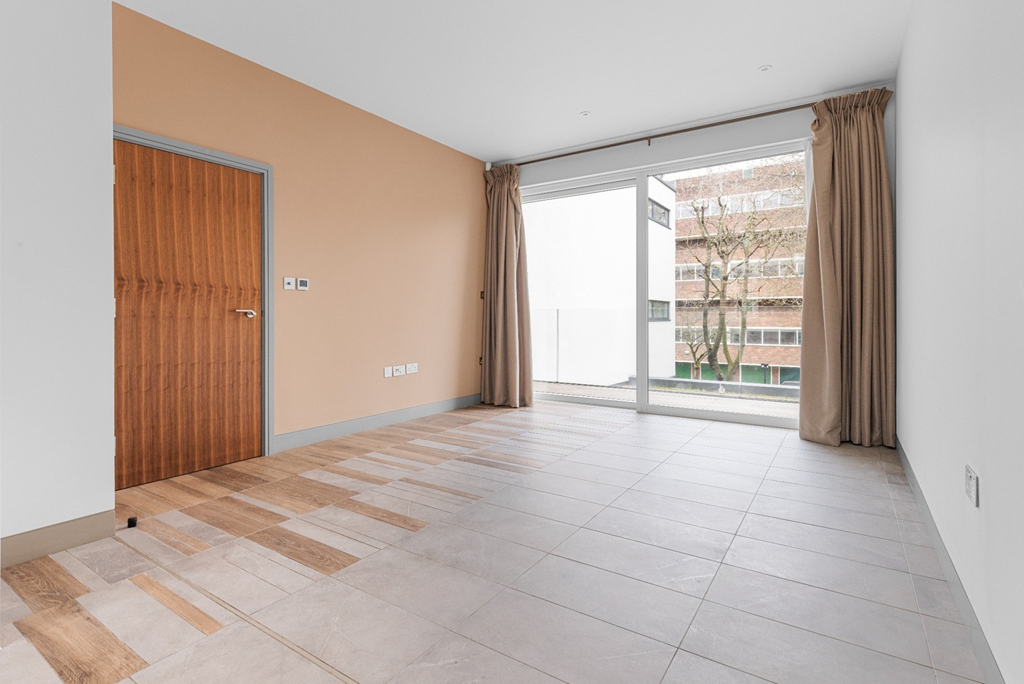 2 Bed Flat, Kember Street, N1